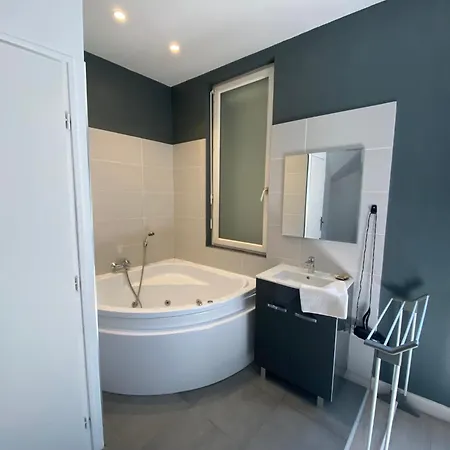 Apartment Bienvenus A These -